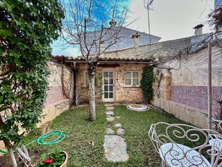 Casa adosada en venta en Alaró