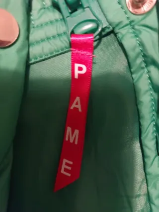 Parka larga verde marca PA