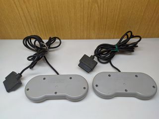 Pacchetto 2 controller Super Nintendo SNSP-005 PAL (LEED)