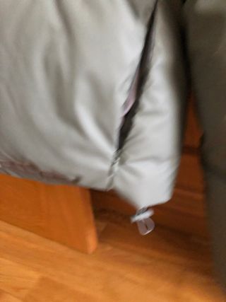 Plumas Zara verde kaki talla M sin estrenar