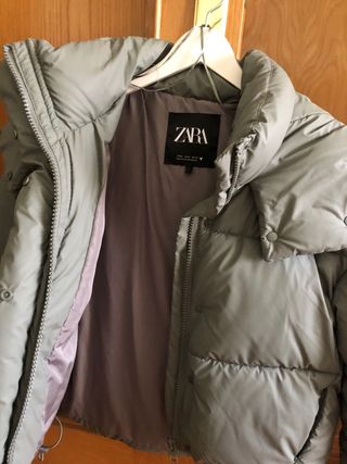 Plumas Zara verde kaki talla M sin estrenar