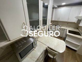 Piso en alquiler en Peñagrande en Madrid