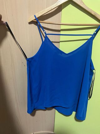 Top azul Primark talla 42