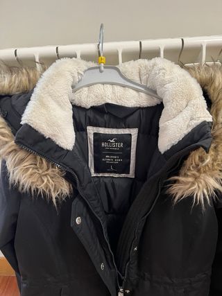 Abrigo Hollister Negro Talla L