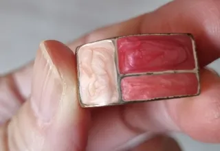 Anillo con esmalte rosa