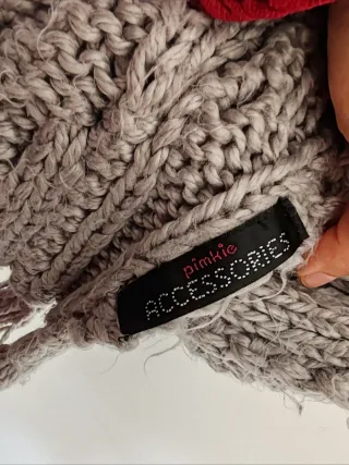 Bufanda larga trenzada gris