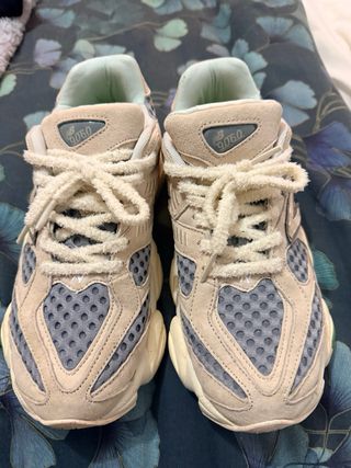 Zapatillas New Balance 9060 Beige/Gris