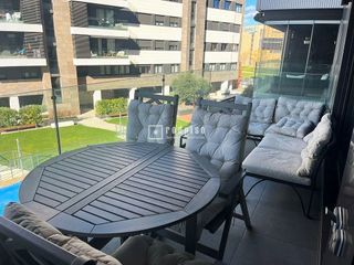 Piso en alquiler en Sanchinarro en Madrid