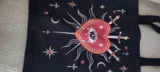 Bolso Tote Negro y Rojo