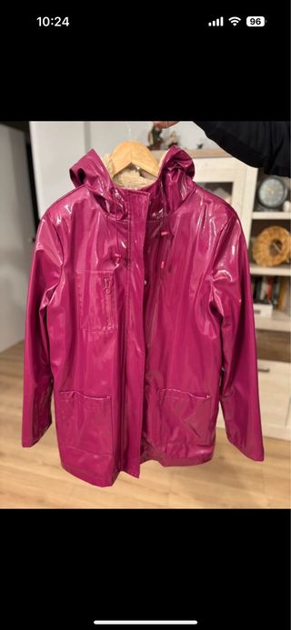 Chubasquero impermeable fucsia