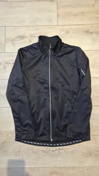 Chaqueta cortavientos negra