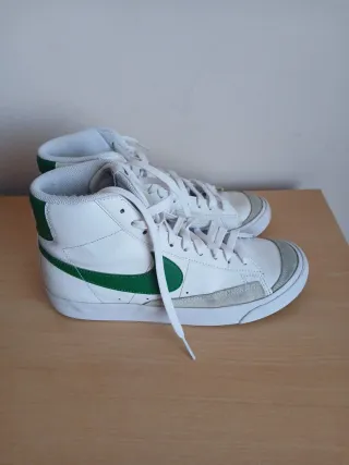 Zapatillas Nike Talla 38.5 Blancas Verde Gris