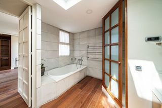 Dúplex en alquiler en Nueva España en Madrid