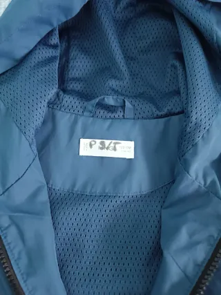 Cortavientos niño azul