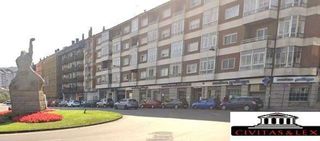 Oficina en alquiler en Couto en Ourense