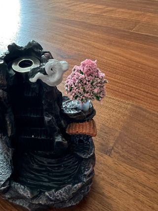 Statuina portaincenso cascata zen