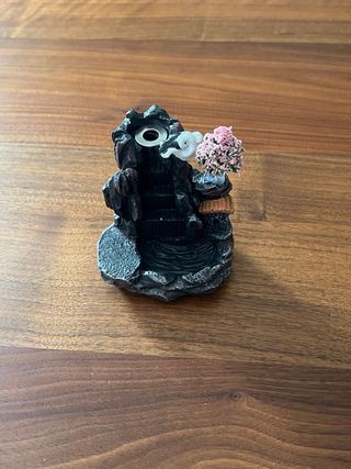 Statuina portaincenso cascata zen