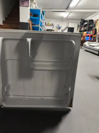 Nevera Cecotec Grandcooler Blanca