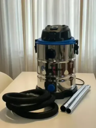 Aspirador en seco Vacmaster