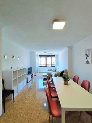 Piso en alquiler en Ciutat Jardí en Valencia