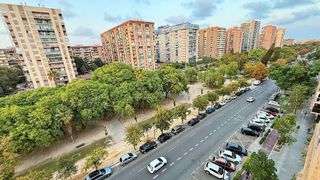 Piso en alquiler en Ciutat Jardí en Valencia