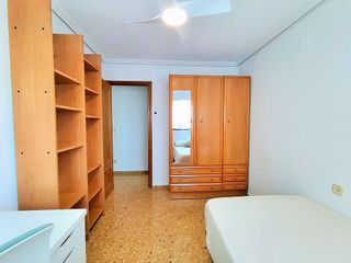 Piso en alquiler en Ciutat Jardí en Valencia