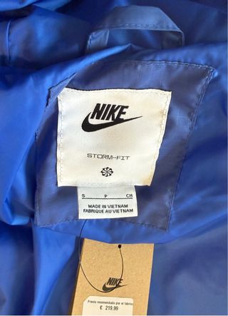 Plumas Nike Storm-FIT Azul