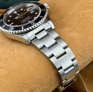 Rolex Submariner Date 16610 - 2001