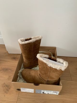 Botas UGG Classic Short II Mujer Talla 37
