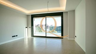 Piso en alquiler en Pinar del Rey en Madrid