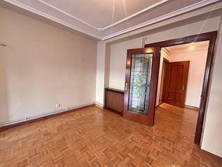 Piso en alquiler en Centro en Gijón