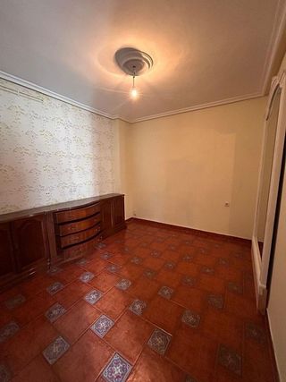 Piso en alquiler en Centro en Gijón