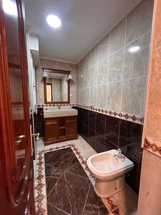 Piso en alquiler en Centro en Gijón