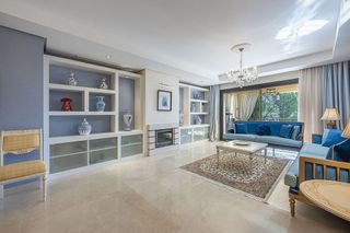 Piso en alquiler en Benahavís