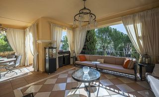 Piso en alquiler en Benahavís