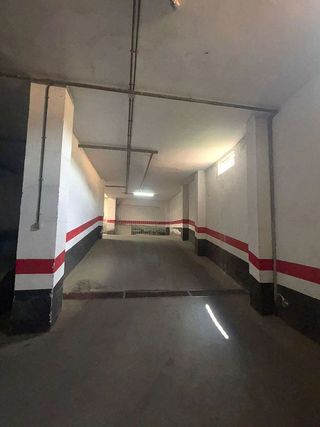 Garaje en alquiler en Cenes de la Vega