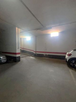 Garaje en alquiler en Cenes de la Vega