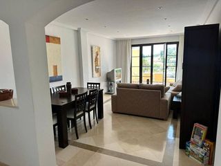 Piso en alquiler en Benahavís