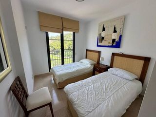 Piso en alquiler en Benahavís