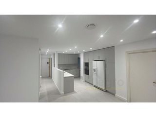 Piso en alquiler en Castillejos en Madrid