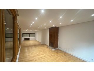 Piso en alquiler en Castillejos en Madrid