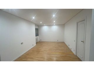 Piso en alquiler en Castillejos en Madrid