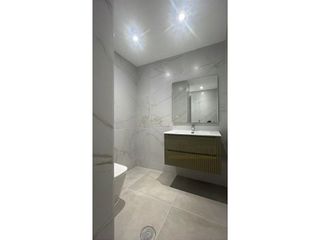 Piso en alquiler en Castillejos en Madrid