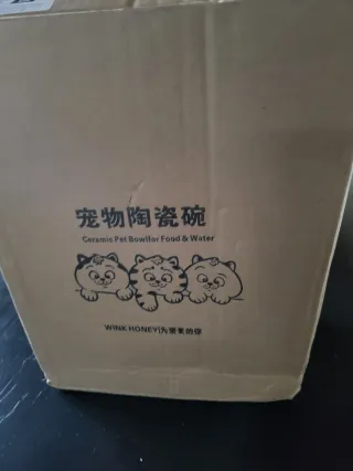 Fontana per Gatti in Ceramica Blu