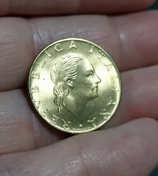 200 Lire Commemorative Italia