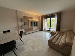 Piso en alquiler en Vistahermosa en Alicante