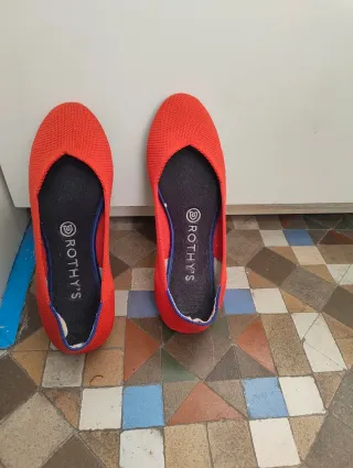 Zapatos planos Rothy's Roja