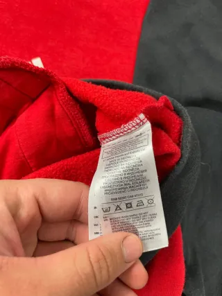 ¡¡OFERTA!! Talla L Chaqueta Adidas Roja y Negra