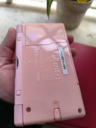 Nintendo DS Lite Rosa con scatola originale e giochi