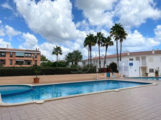 Piso en alquiler en Castell (Es)